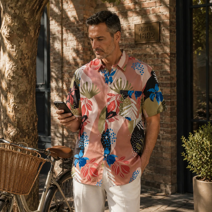 Men's Abstract Tropical Print Hawaiian Shirt, Summer Short Sleeve Casual Button-Down Shirt - 街拍 1 - img_mqf8v6kw_158fad05